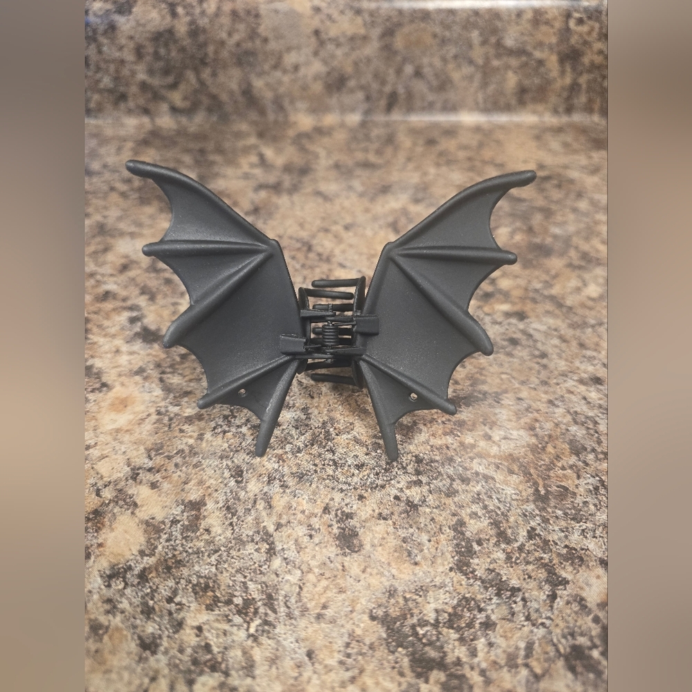 Black Bat Wing Hair Clip